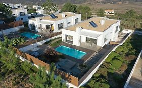Cairnvillas - Villa Mar C38 Luxury Villa With Private Swimming Pool Near Beach